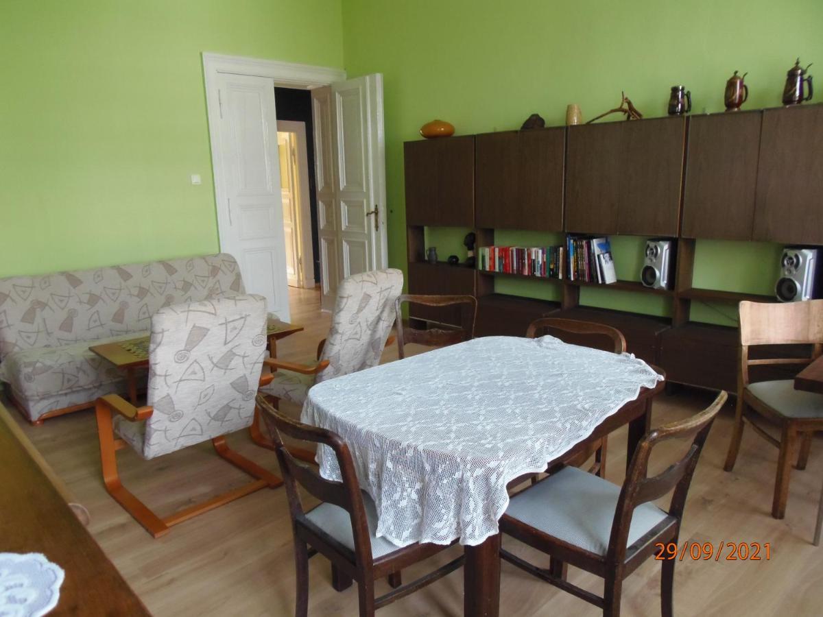 Apartament Kasztanowy Apartment Gliwice Exterior photo